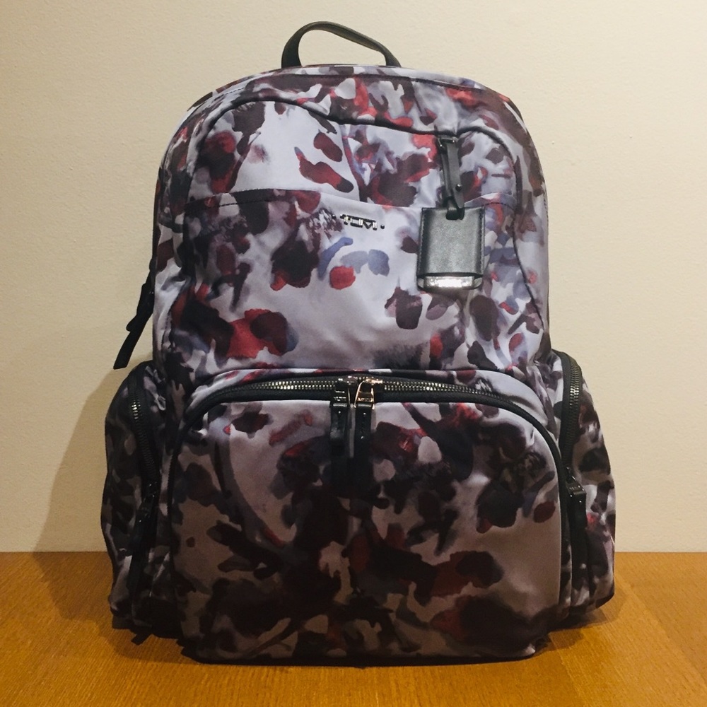 Tumi backpack voyageur